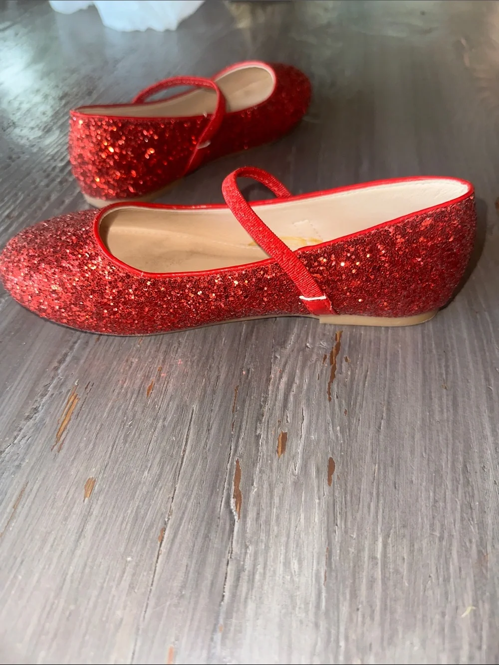 Kailee P sparkling red