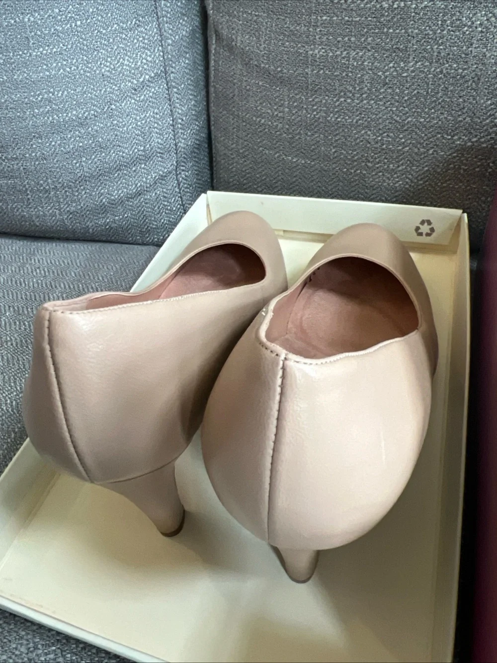Naturalizer Michelle Pumps Heel Tender Taupe Leather Women’s Size 7.5 With Box