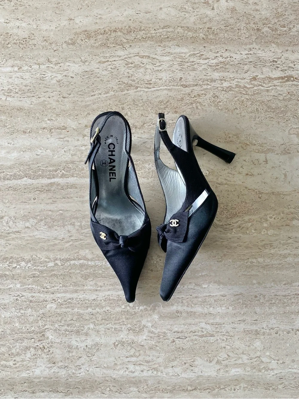 CHANEL slingback some