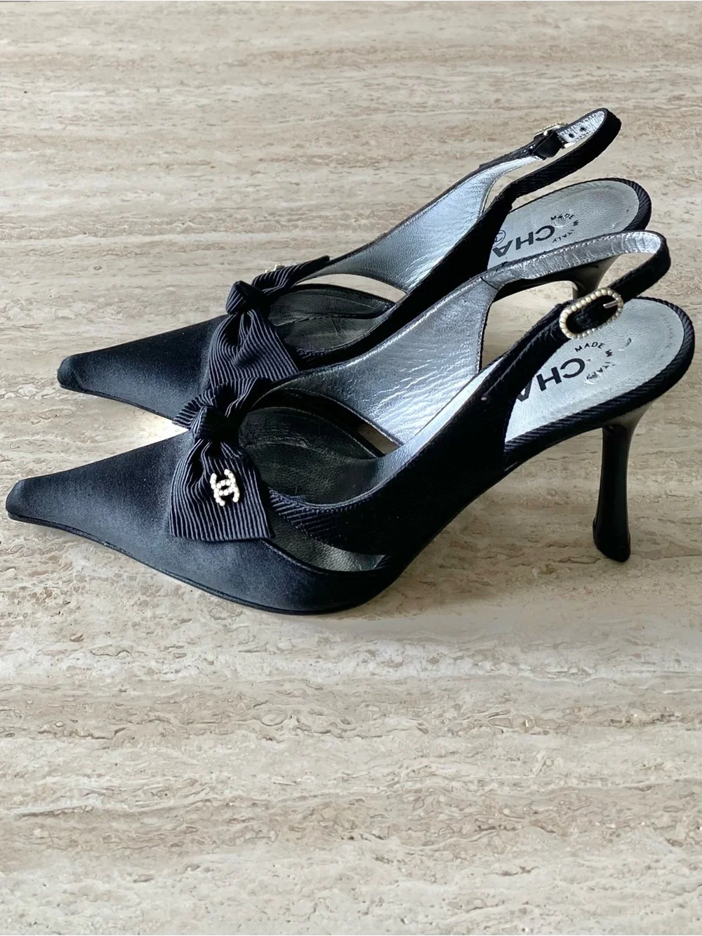 CHANEL size inches