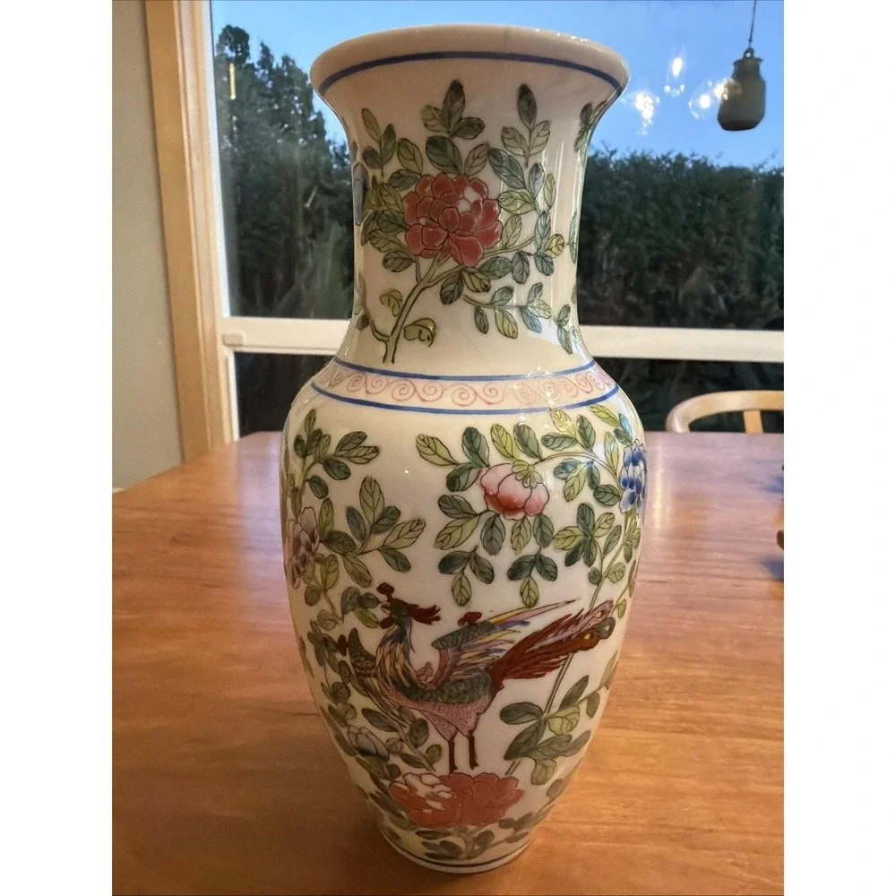 Chinese Hand‎ Painted Porcelain Vase Phoenix & Peony Motif 8.5
