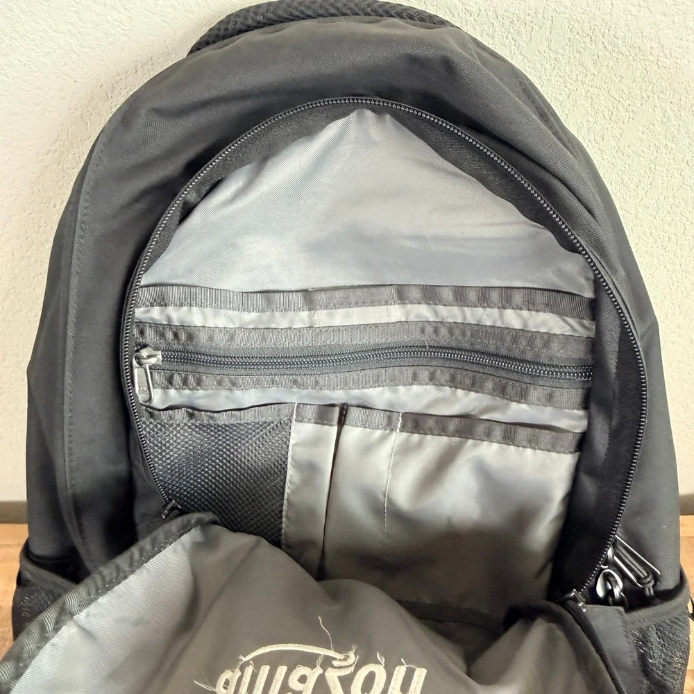 The North Face chest buckle