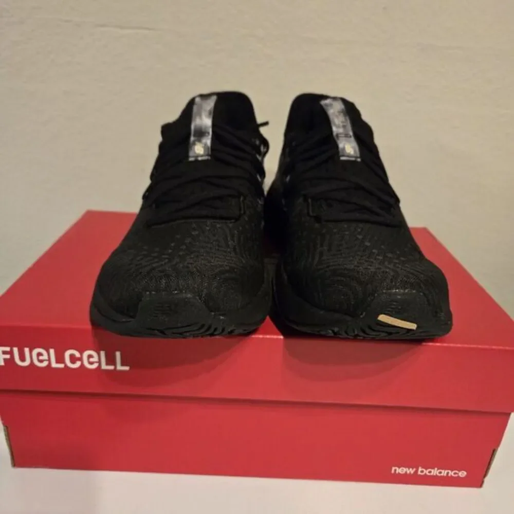 New Balance new box