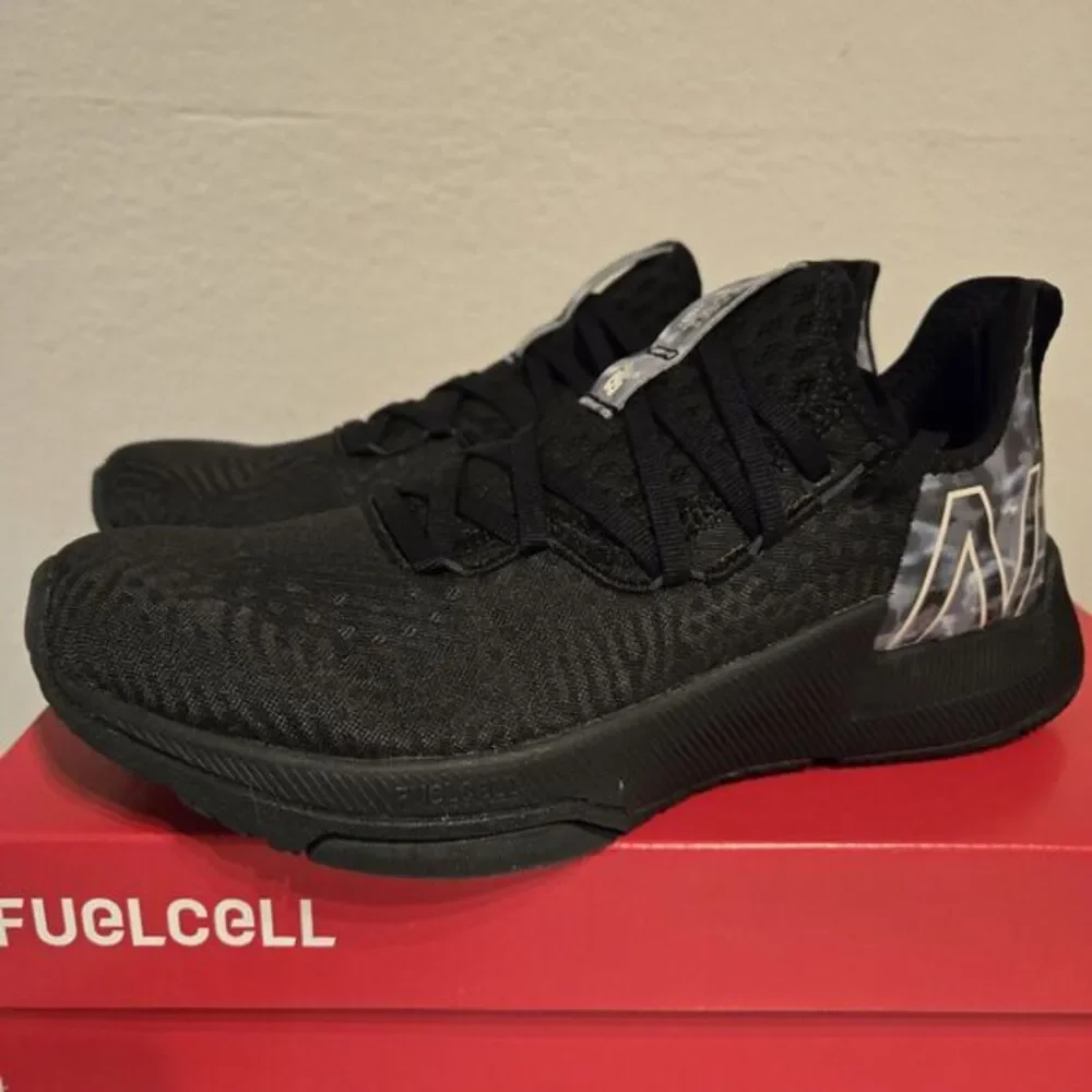New Balance new box
