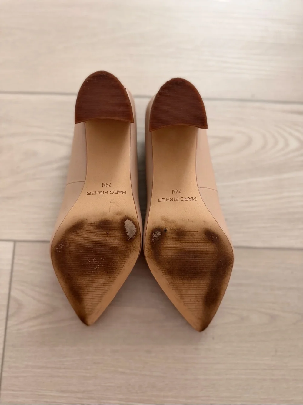 Marc Fisher classic pointed