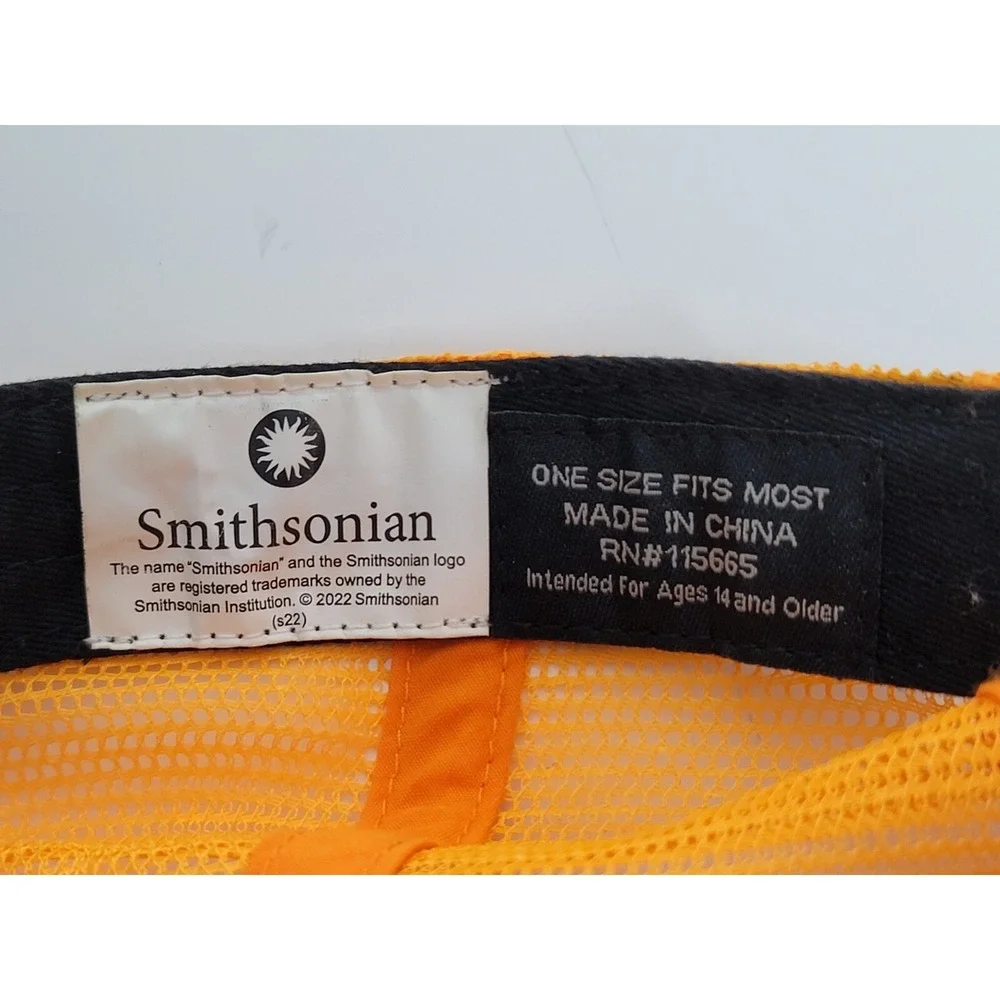Smithsonian save bees