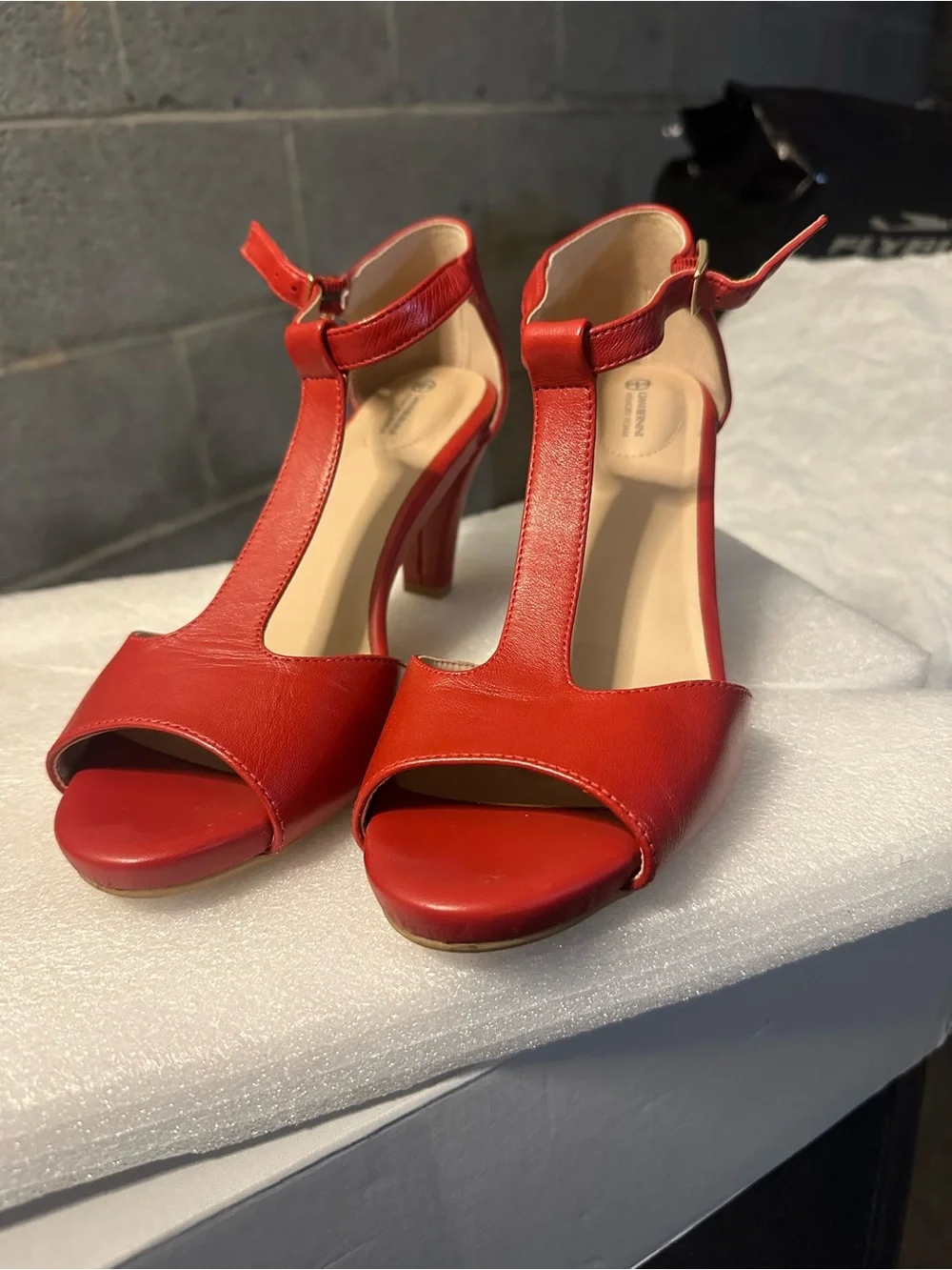 Giani Bernini Red T-Strap Peep-Toe Heels