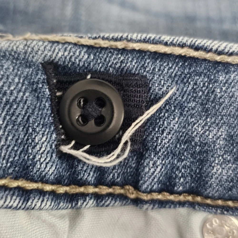 Levis denizen from