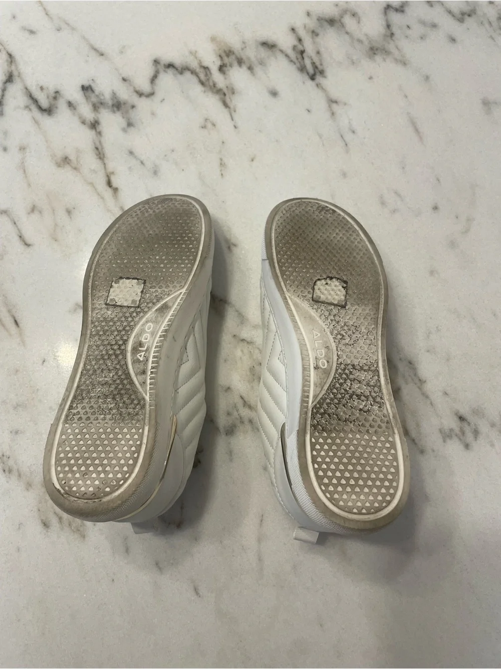 Aldo used stylish