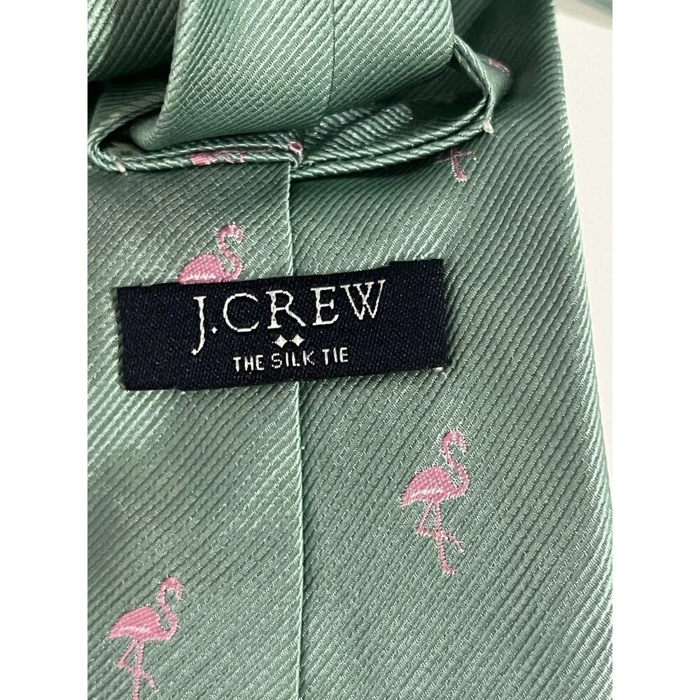 J. Crew The Narrow Tie Green Silk w/ Pink Embroidered Flamingos 3 x 59