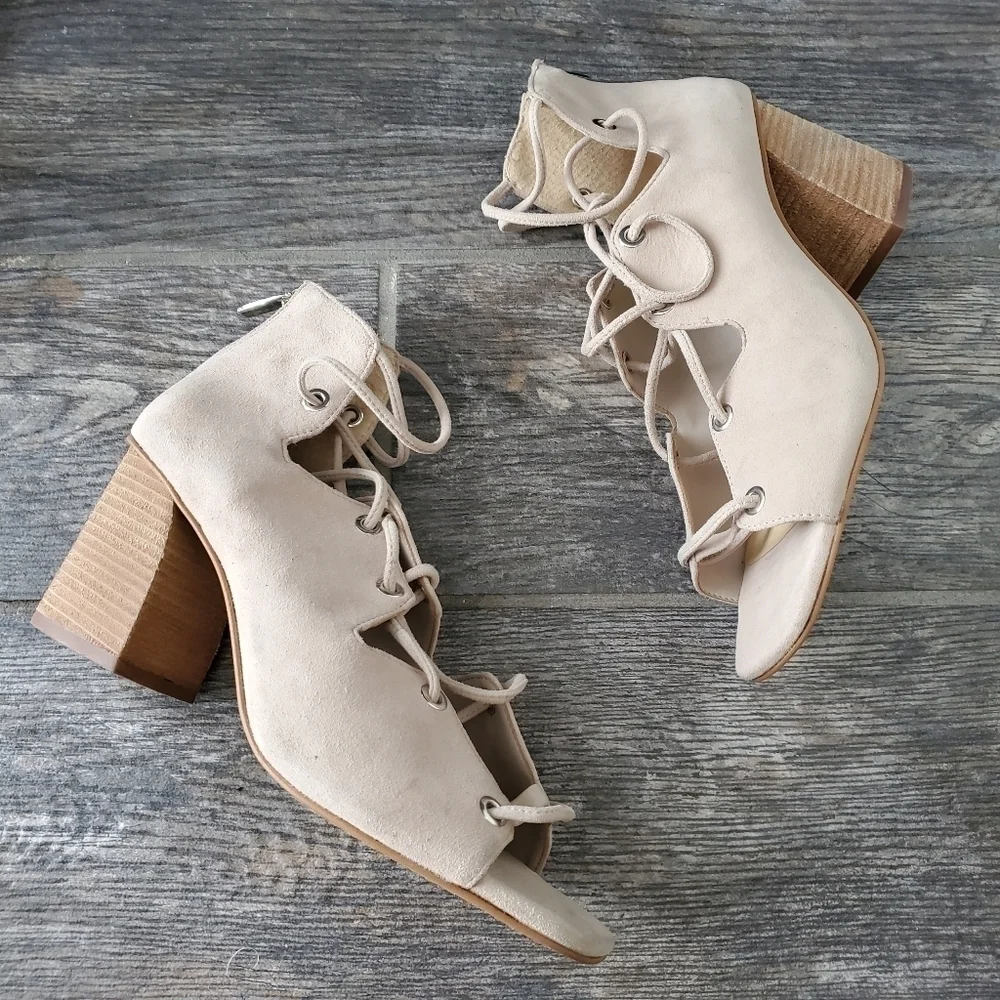 Vince Camuto new vince