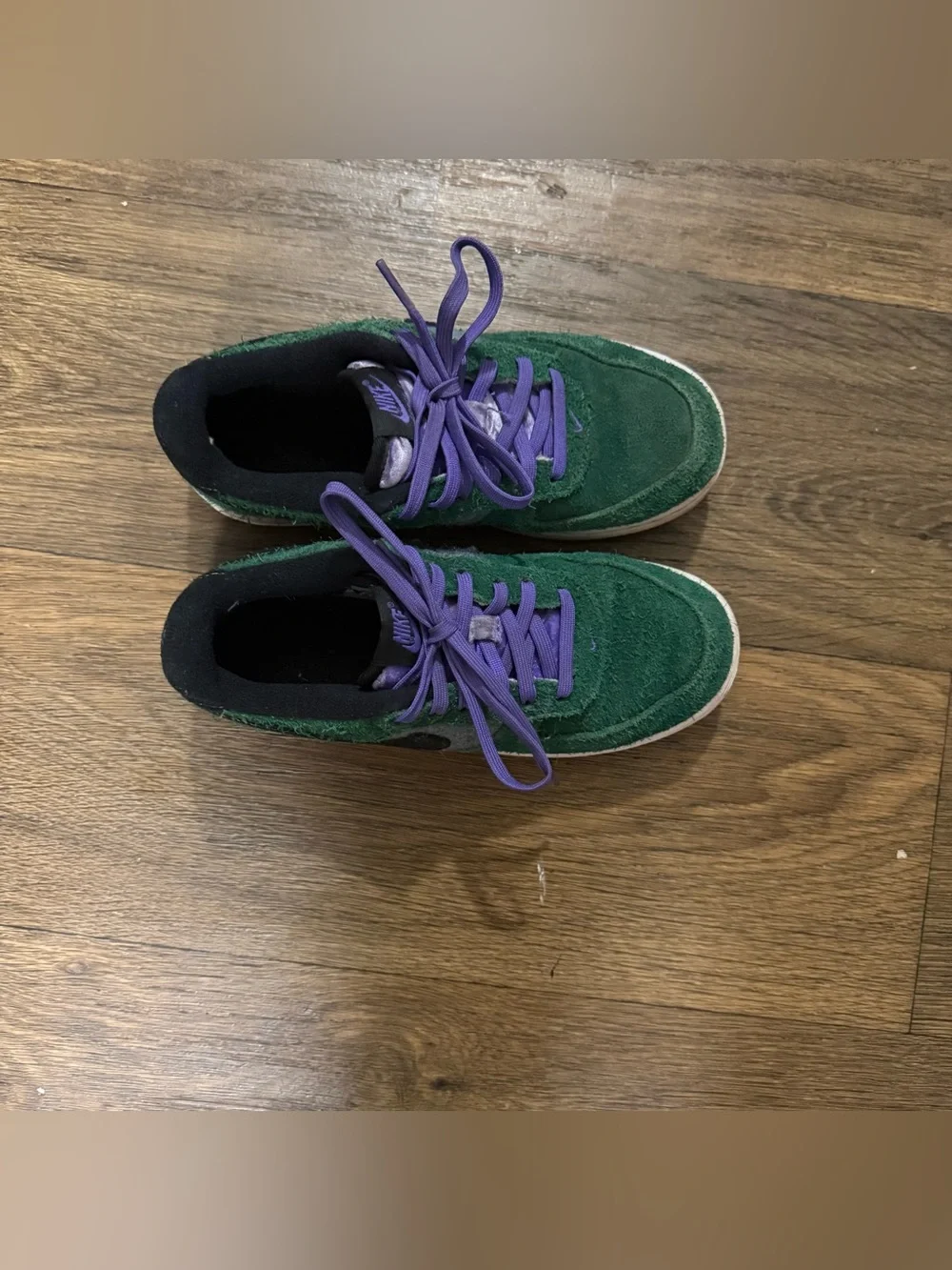 Nike force lv8