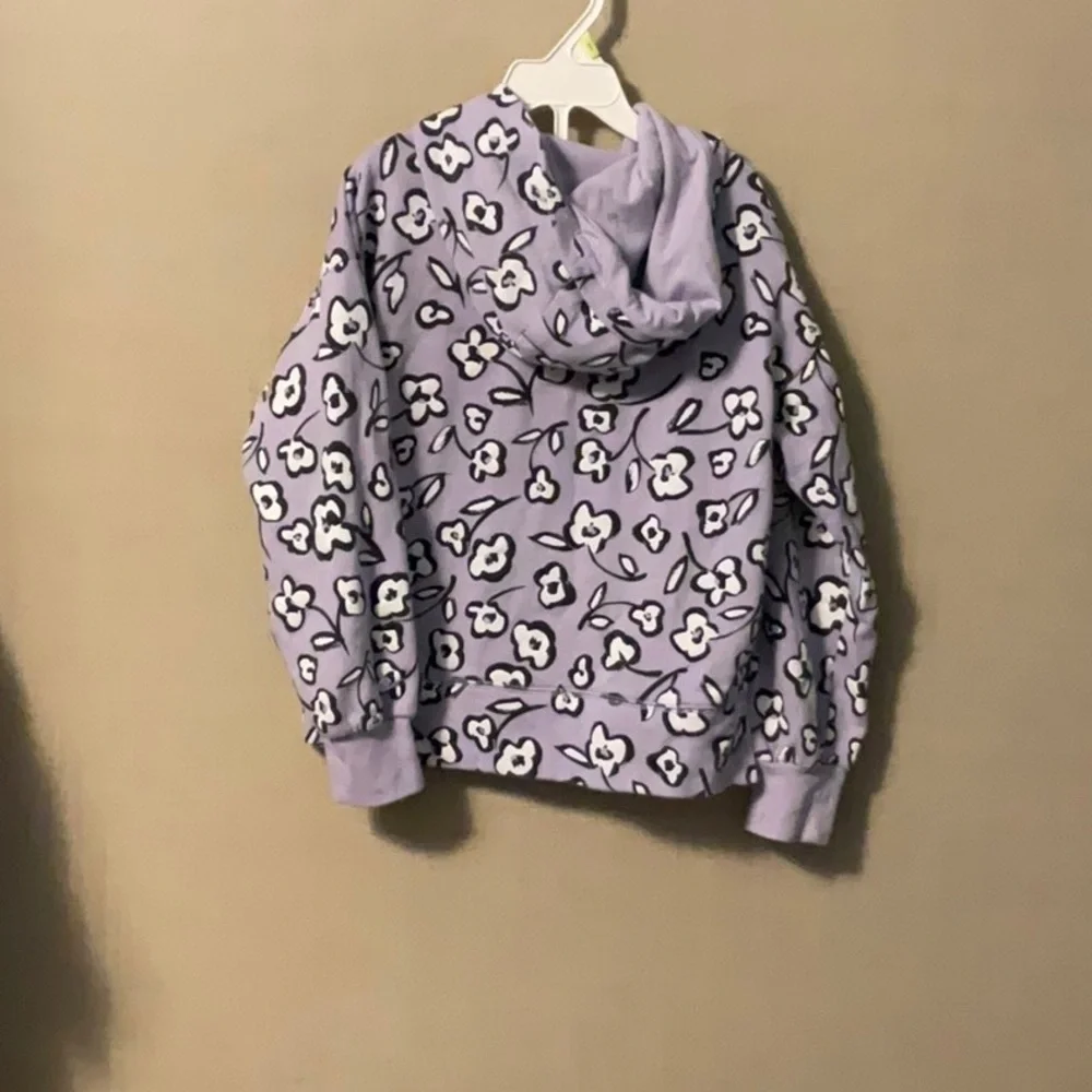 Free Assembly this cozy