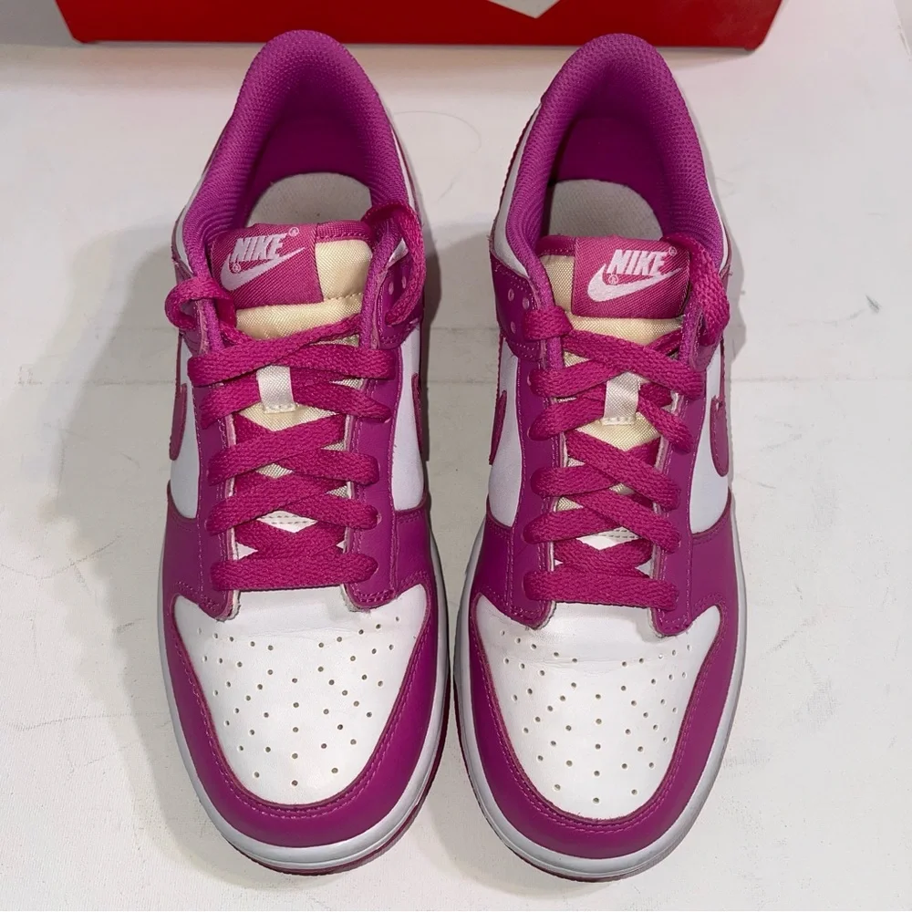 Nike dunk low