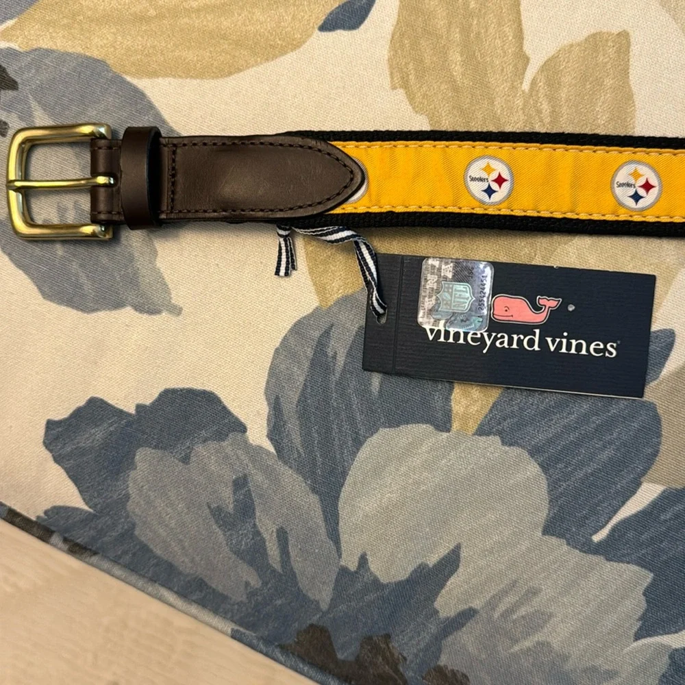 Vineyard Vines Yellow Ribbon Leather-Trim Belt with Team Medallions