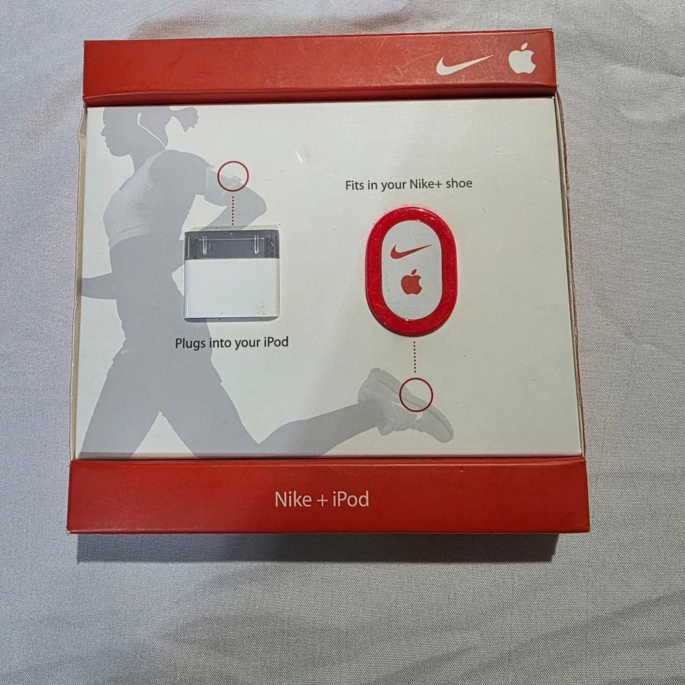 Apple Nike + iPod Sport Kit Wireless Sensor and Receiver MA365LL/F White Red