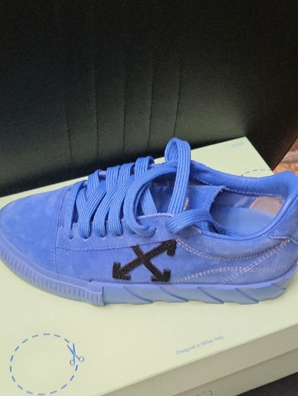 Off-White off white