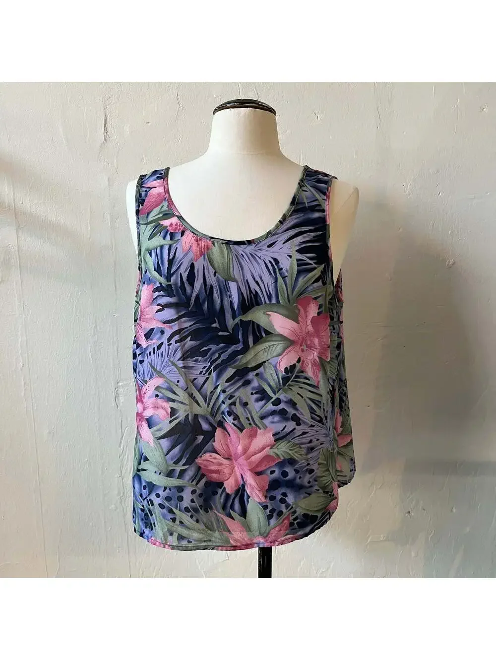 N/A size large