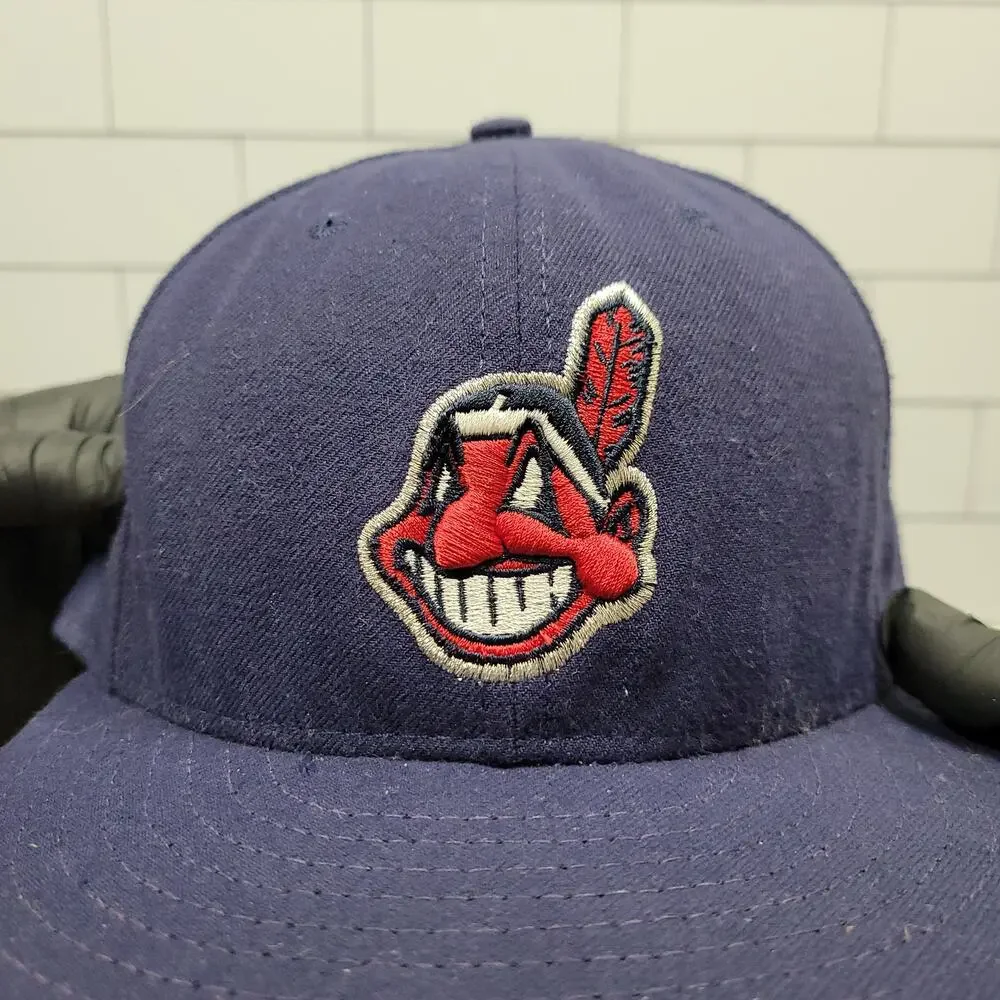 New Era Cleveland Indians Authentic On Field 59FIFTY Fitted Hat Size 7 3/8