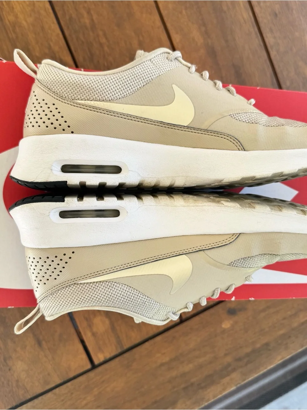Nike lightweight men’s