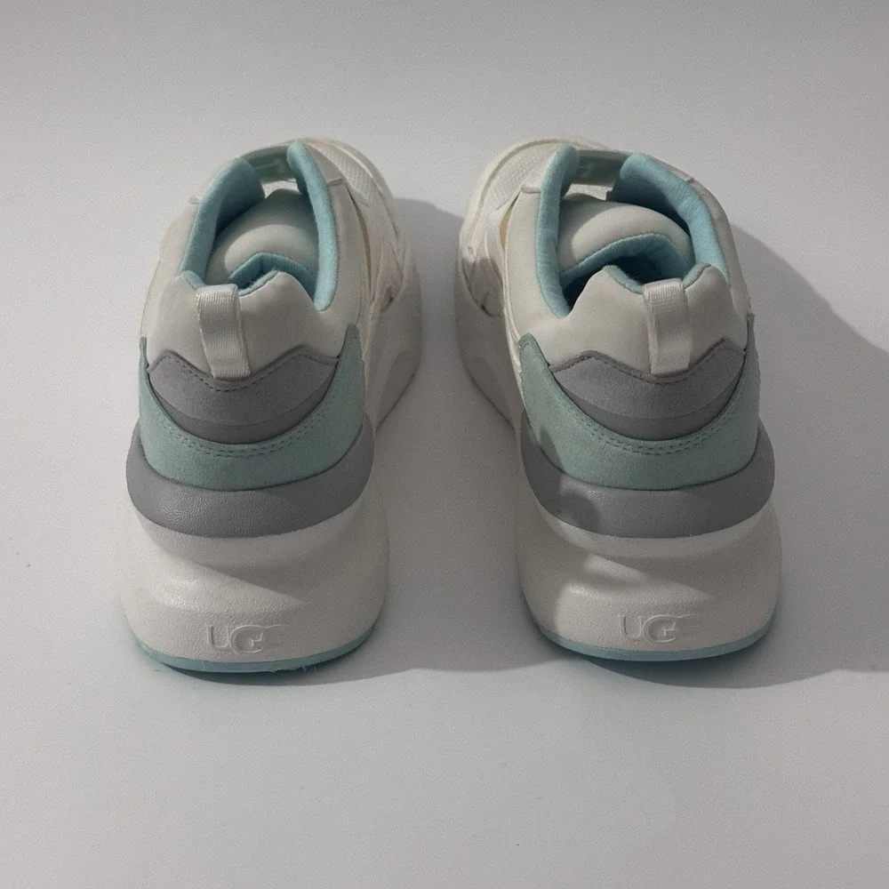 Women's UGG La Flex Sneakers Shoes White Sky Teal WMNS Size 7.5