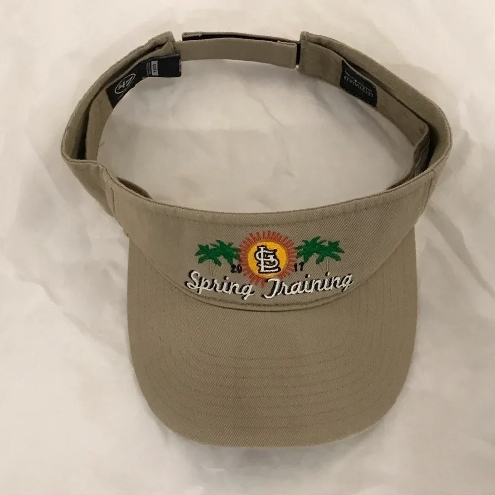 47 e4			hat cap