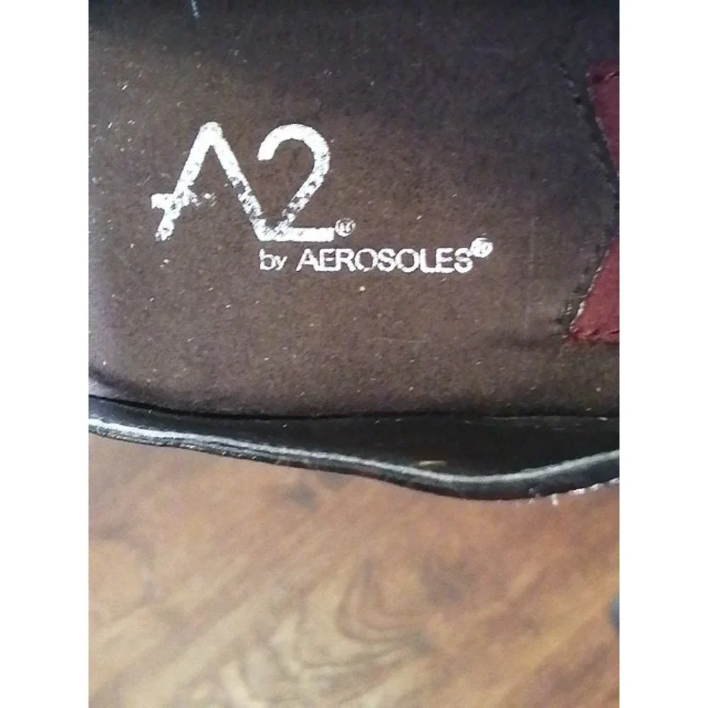 AEROSOLES a2 by