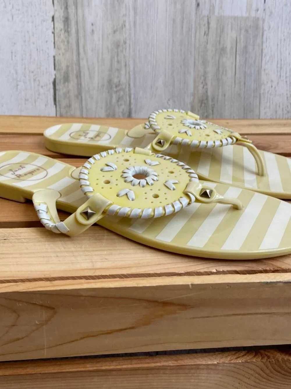 Jack Rogers great preowned