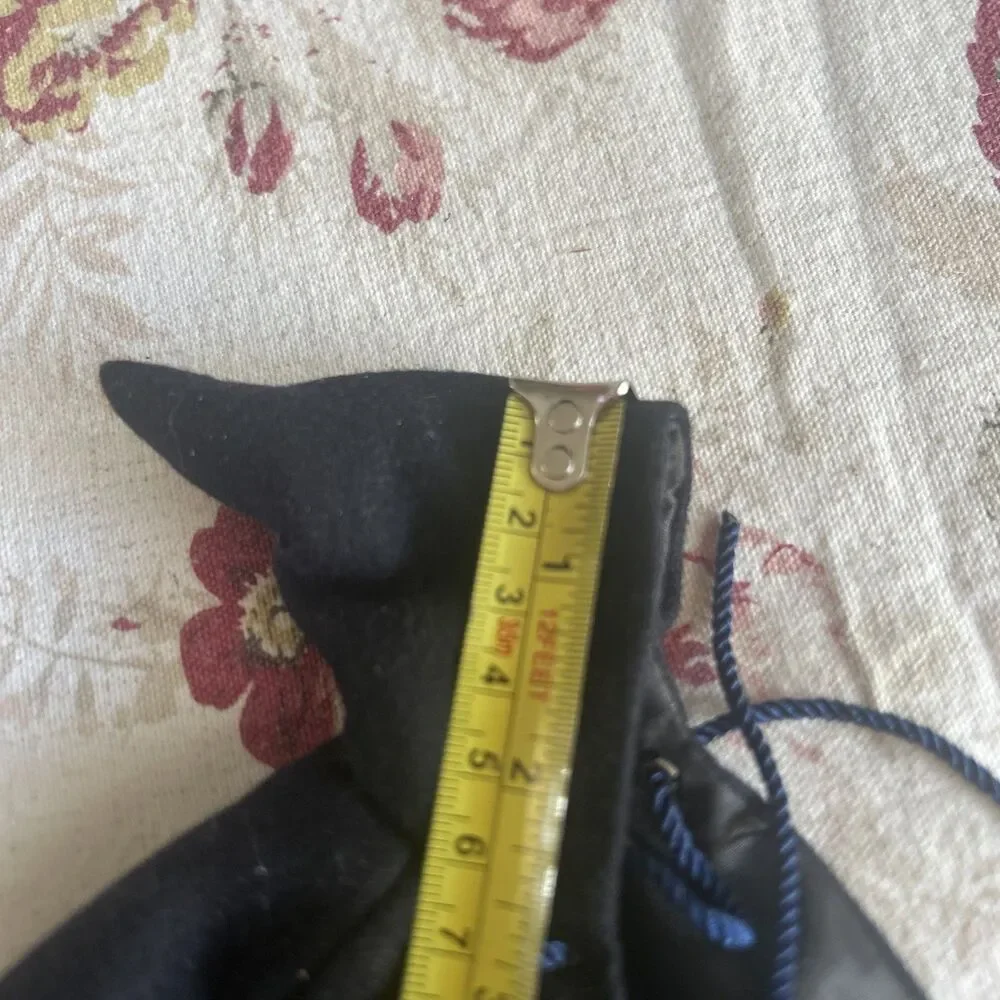 N/A inch doll
