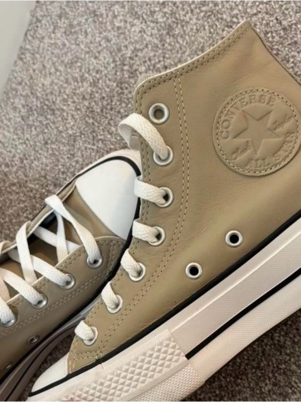Converse leather high