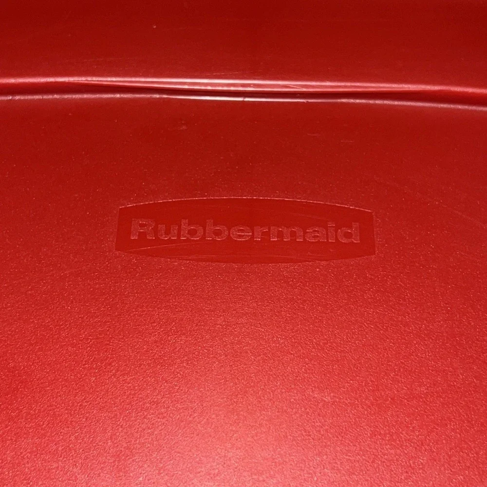 Rubbermaid vintage 40