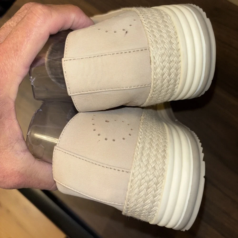 Vaneli Sport 10 M Quain Stone Nubuck Espadrille Perforated Sneaker Slip On