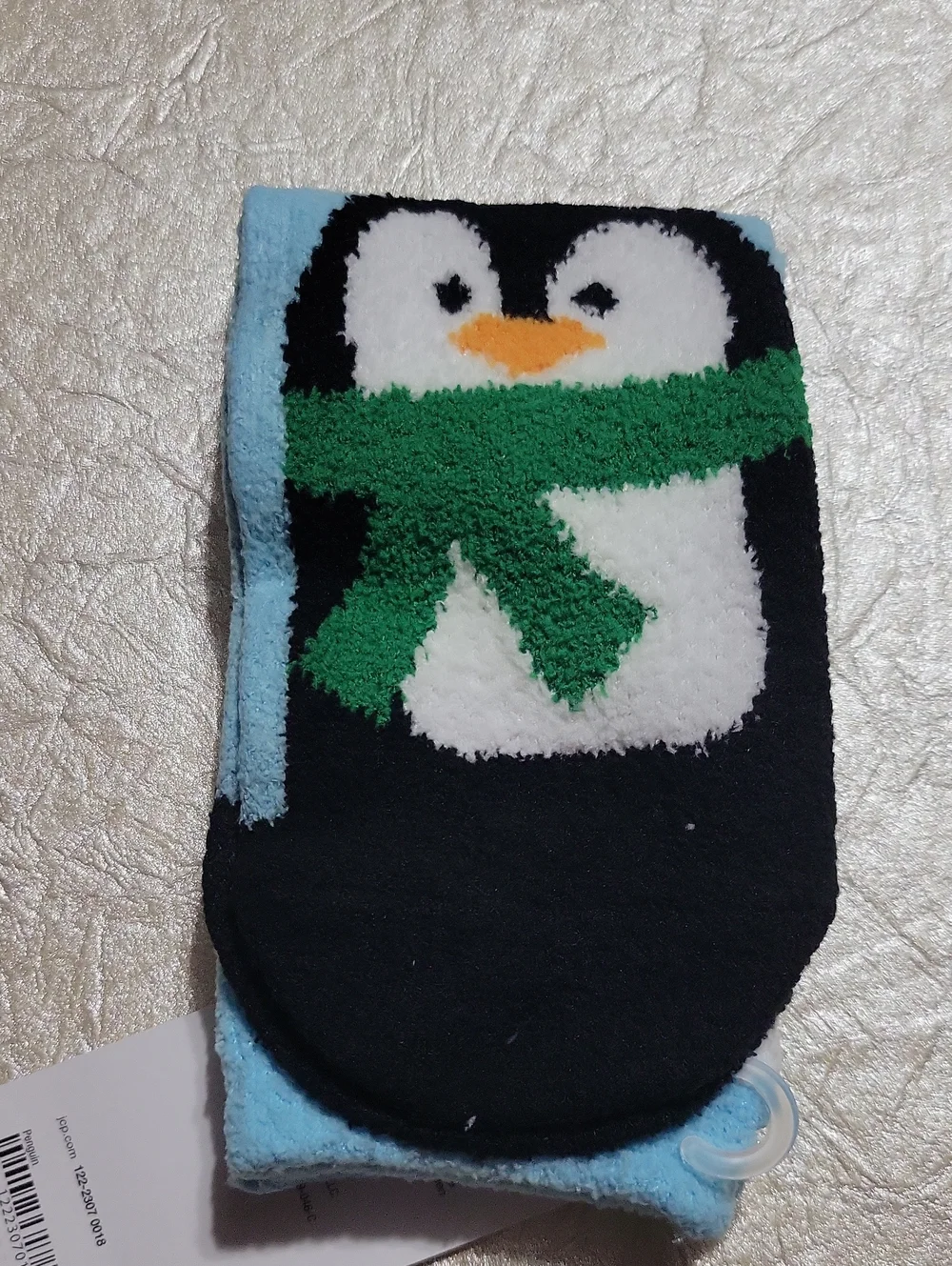 Cozy Penguin Fuzzy Socks - Mixit- Crew
