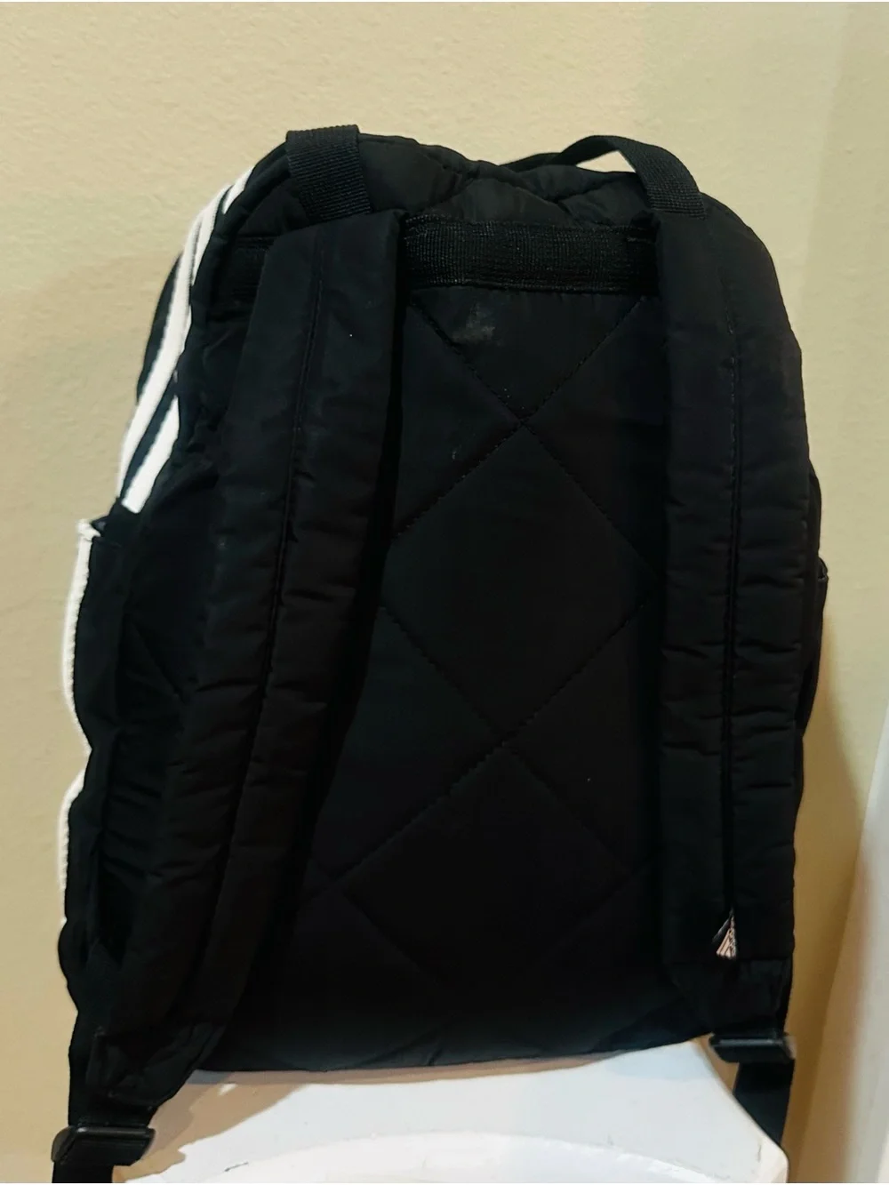 adidas sleek black