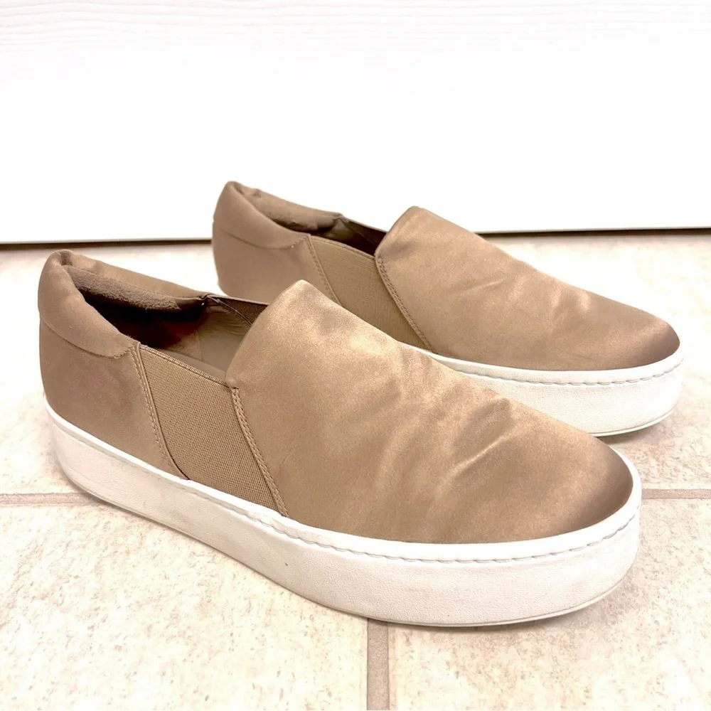 Vince comfortable slip
