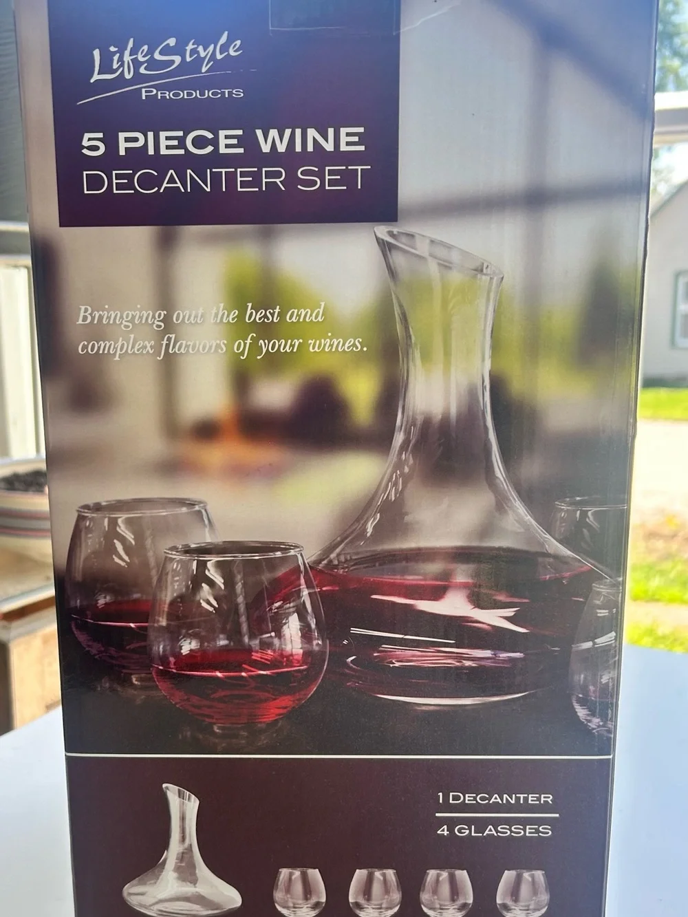 Lifestyle piece wine