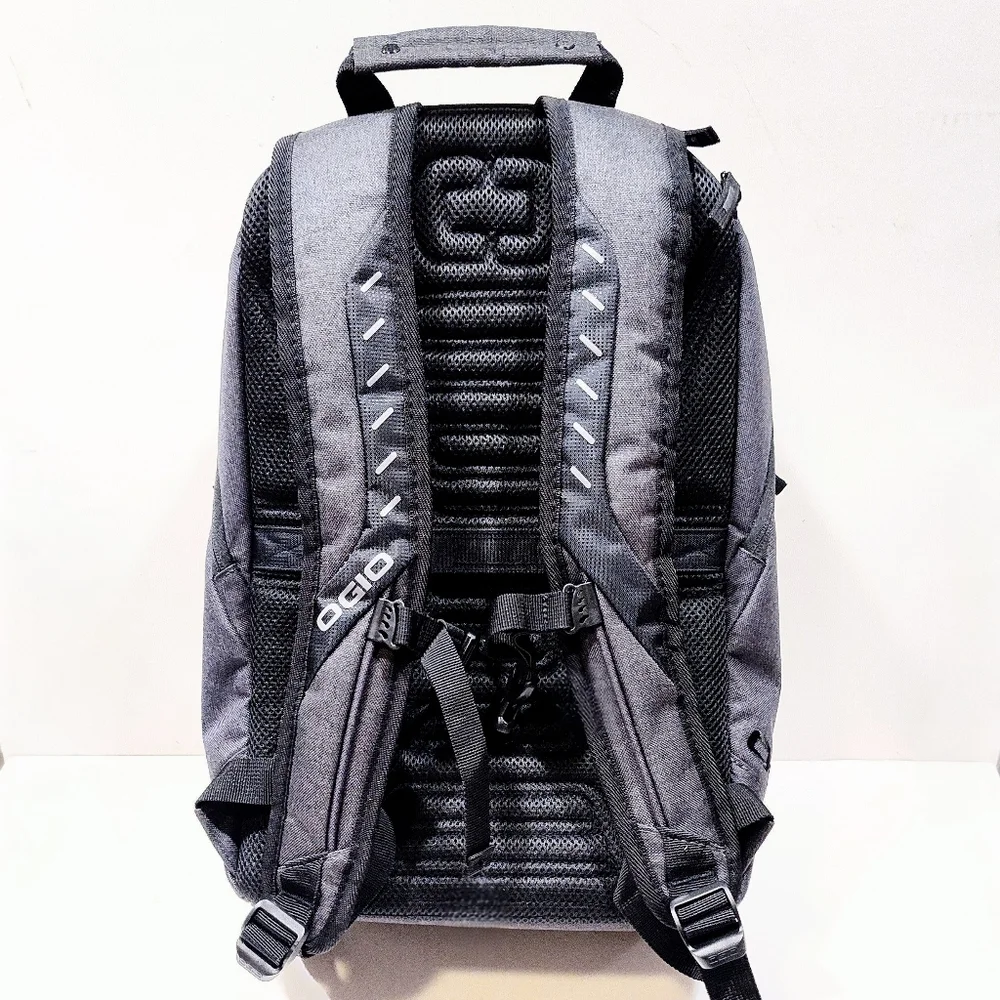 OGIO hatch pack