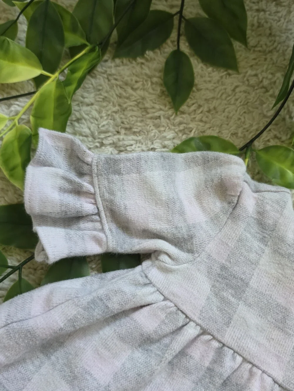Carters thick ruffled