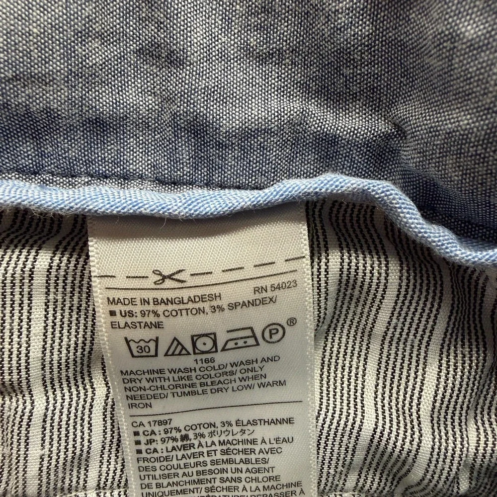 Banana Republic before purchasing
