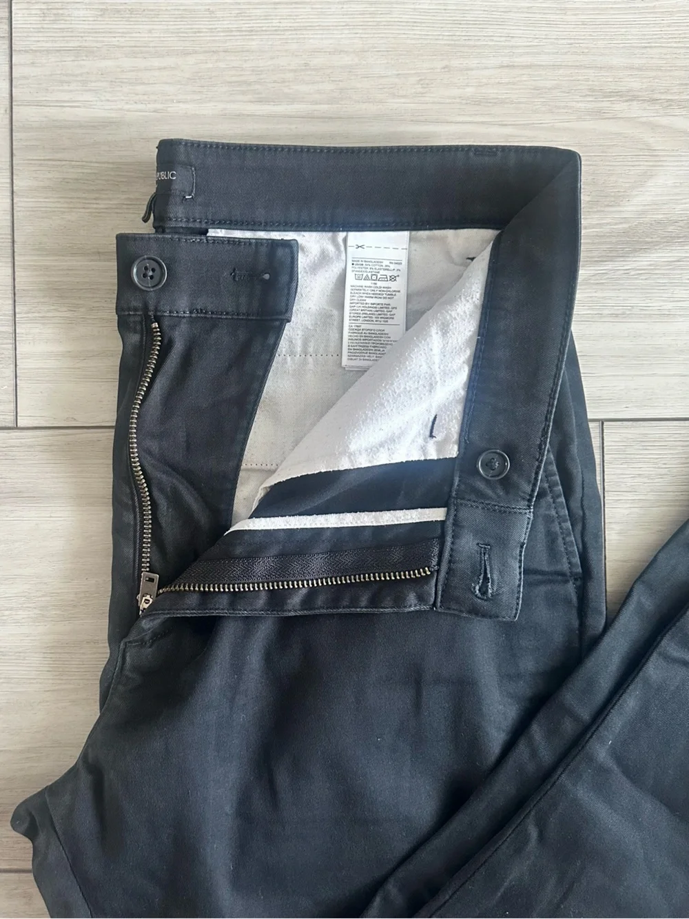 Banana Republic excellent pre