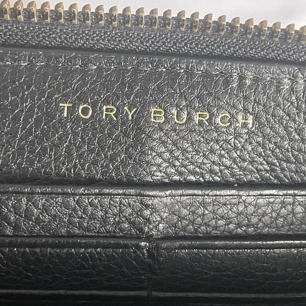 Tory Burch usps wallet