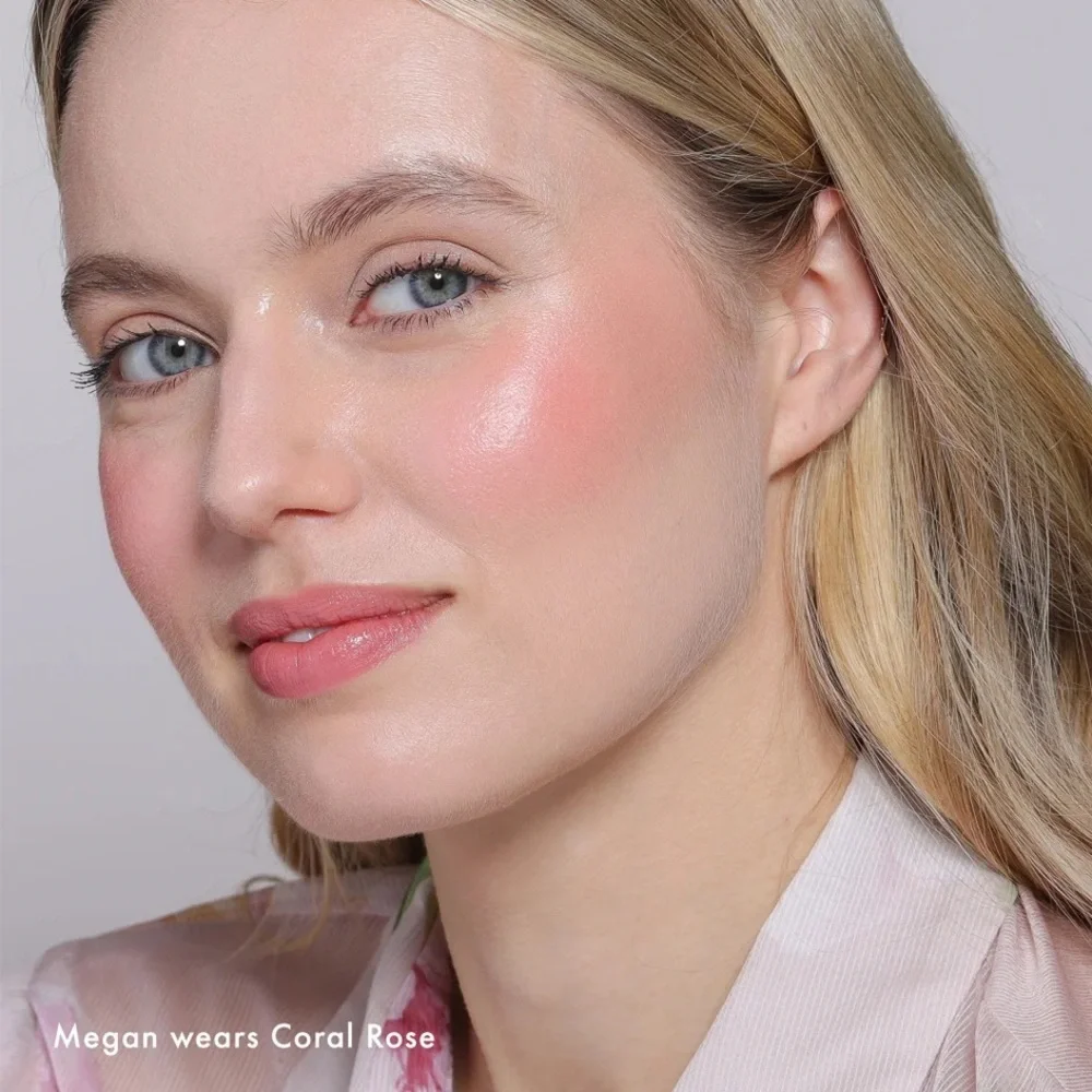 🎀 Wander Beauty On-the-Glow Blush and Illuminator - Coral Rose-Nude Glow ✨