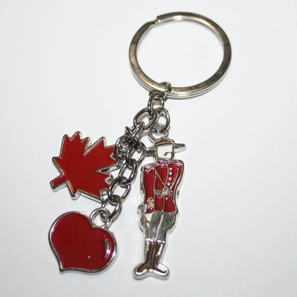 Silver Canadian Flag Key Chain – 4
