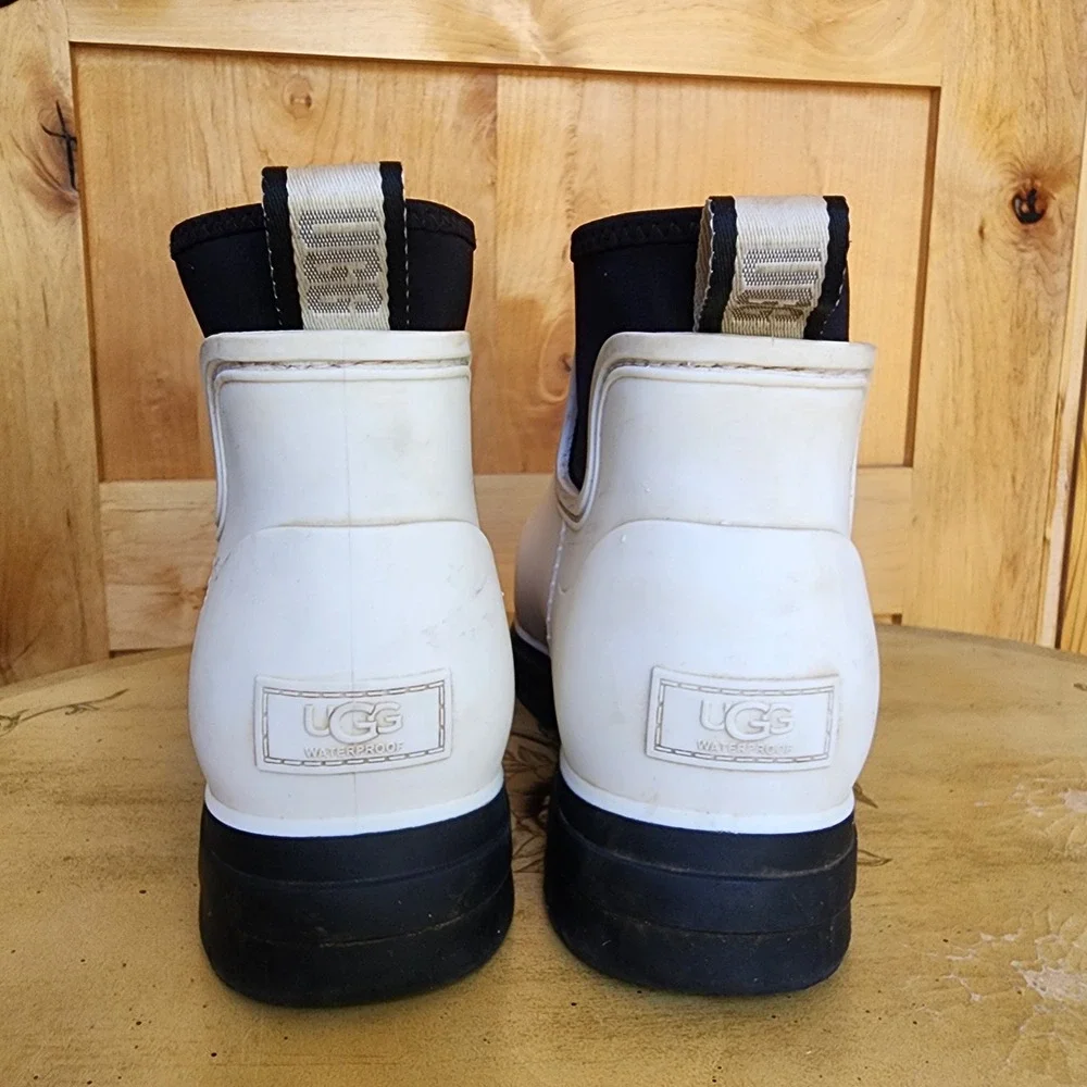UGG sz 11