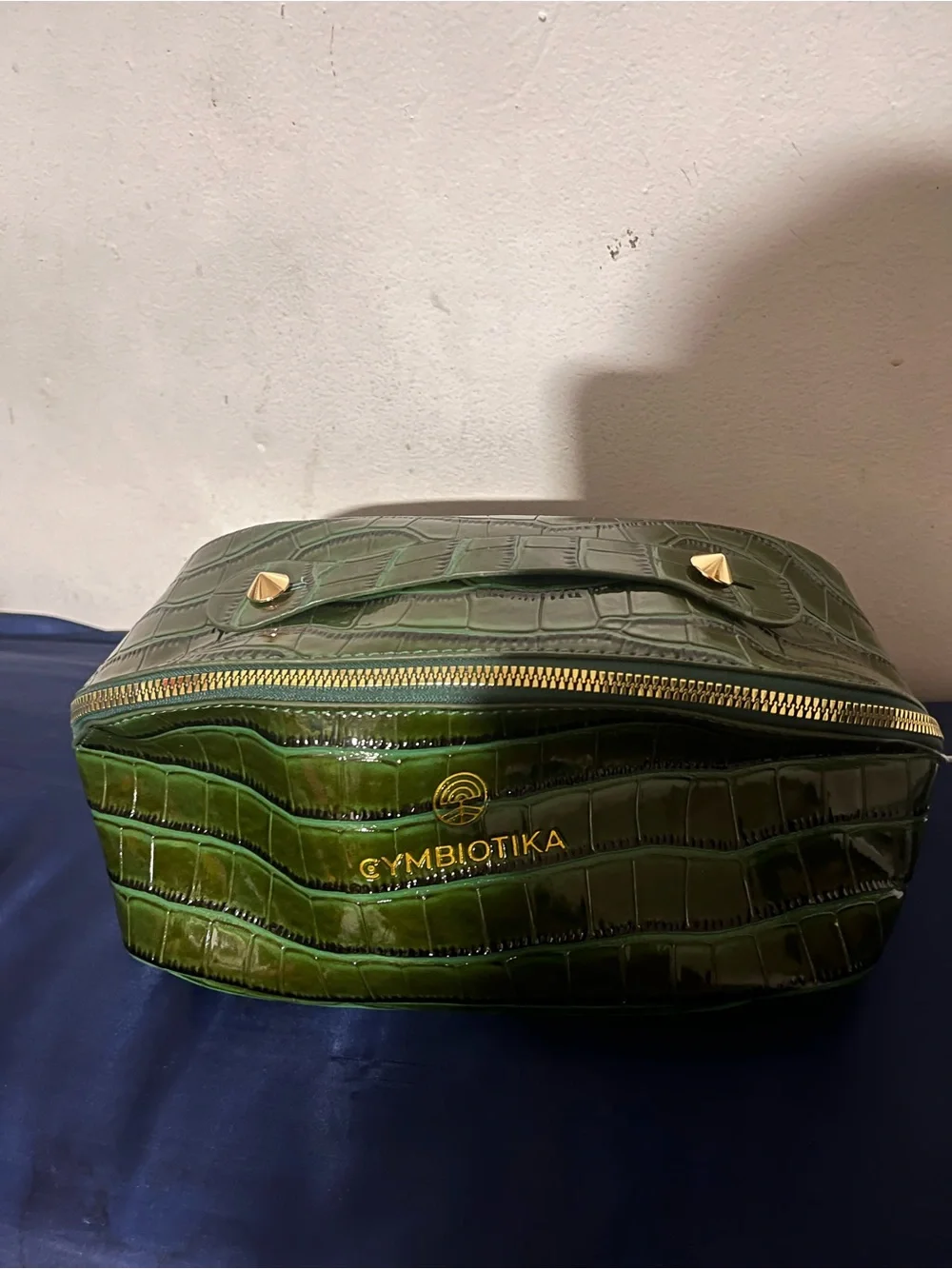 Green Croc-Embossed Cosmetic Case