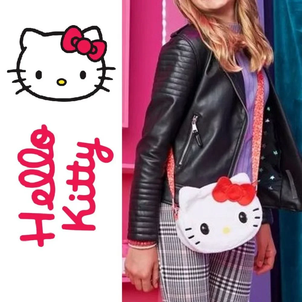 NEW Hello Kitty Purse Pets w/ 30 Sounds Blinking Eyes Interactive Crossbody Bag