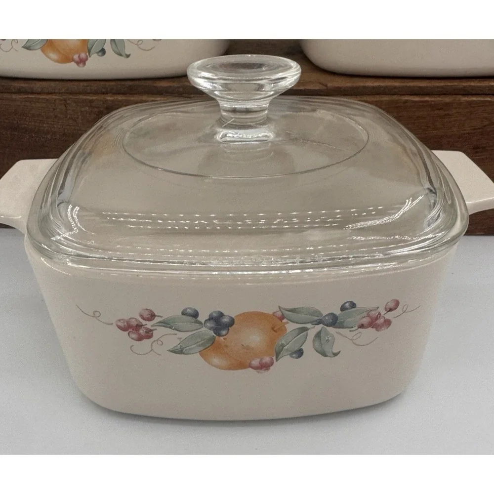 Corning Ware Beige Fruit Garland 4pc Set A-1-B + 2 A-1 1/2-B‎ + Pyrex Lid VTG