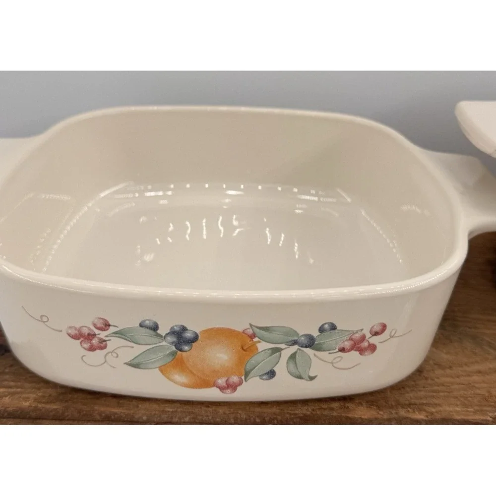 Corning Ware Beige Fruit Garland 4pc Set A-1-B + 2 A-1 1/2-B‎ + Pyrex Lid VTG
