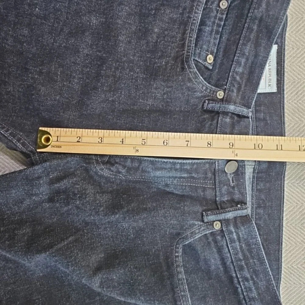 Banana Republic these banana