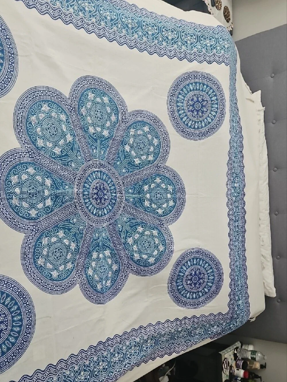 N/A cream tapestry